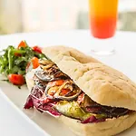 Courtyard By Marriott Отель Сараево