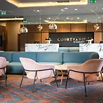 Courtyard By Marriott Отель Сараево
