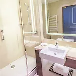 Courtyard By Marriott Отель Сараево