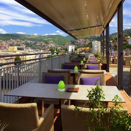 Courtyard By Marriott 4*