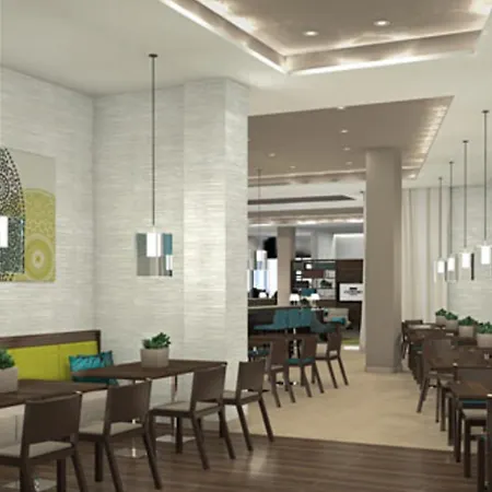 Courtyard By Marriott