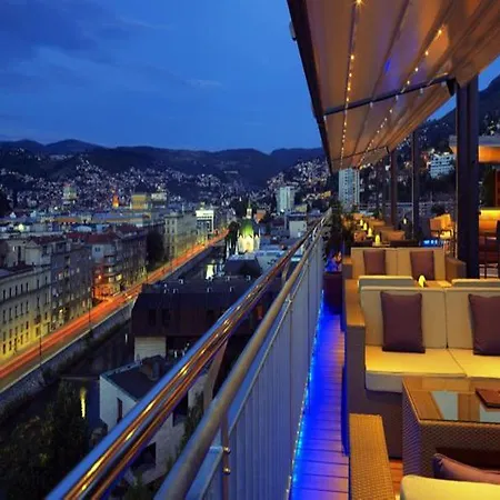 Courtyard By Marriott Hotel 4*