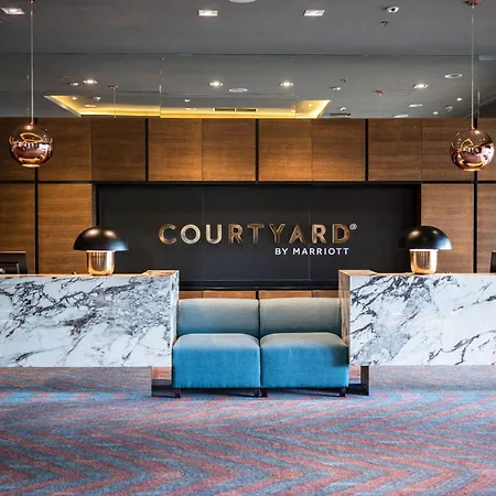 Courtyard By Marriott Hotel