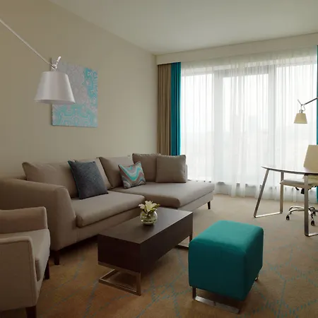 Courtyard By Marriott Hotel