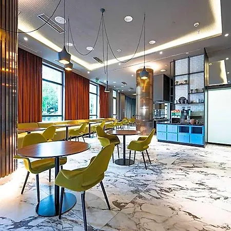 Courtyard By Marriott 4*