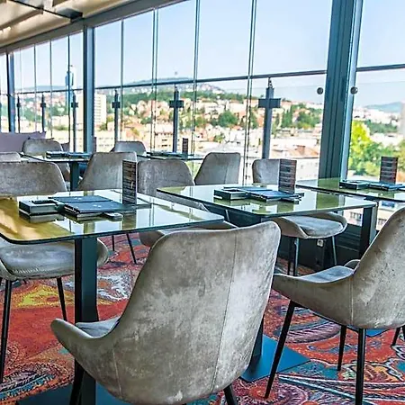 Hotel Courtyard By Marriott 4*