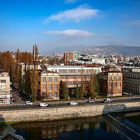 Hotel Courtyard By Marriott 4*