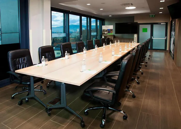 Courtyard By Marriott