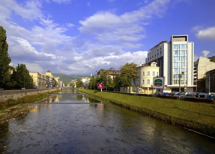 Courtyard By Marriott Hotel 4*