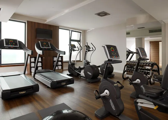 Courtyard By Marriott 4* Sarajevo